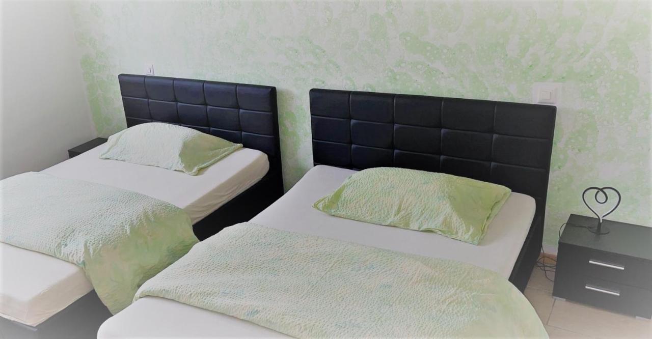Casa Landoni Apartment Мендризио Екстериор снимка