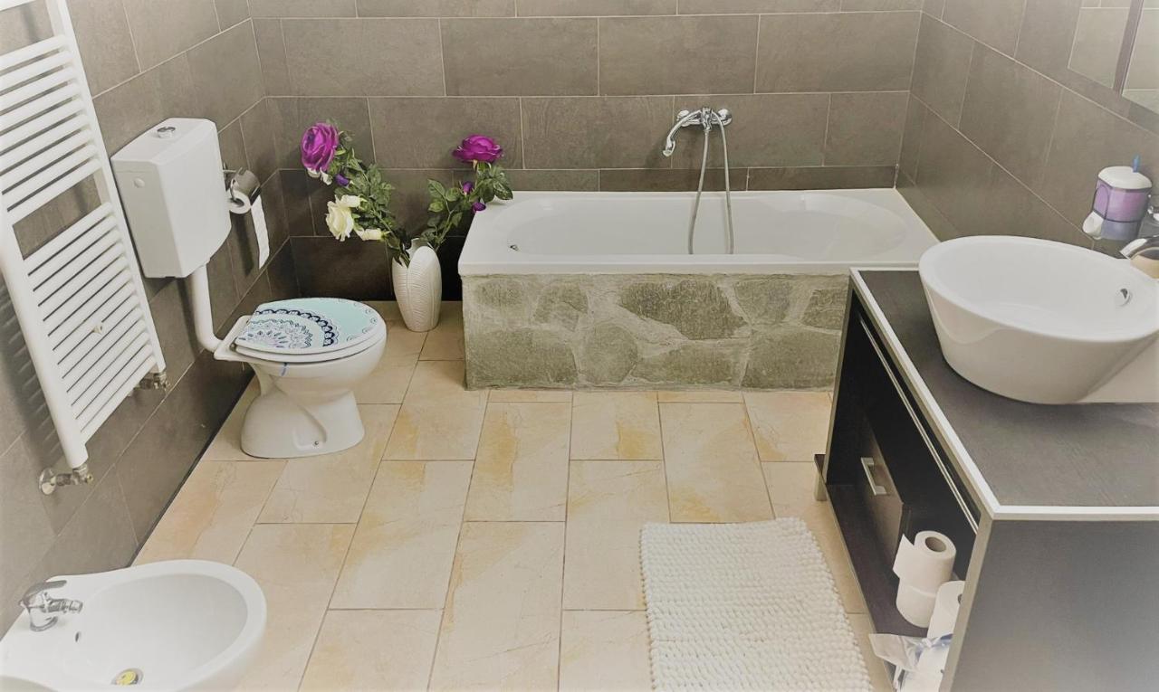Casa Landoni Apartment Мендризио Екстериор снимка